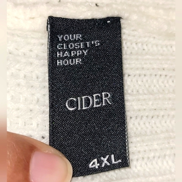 4X CIDER Zippered Knit V-Neck Polo Cardigan - Picture 5 of 5